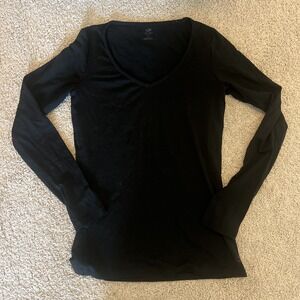 Women's Merino 200 Oasis LongSleeve V Neck Icebreaker Top Black Medium Baselayer